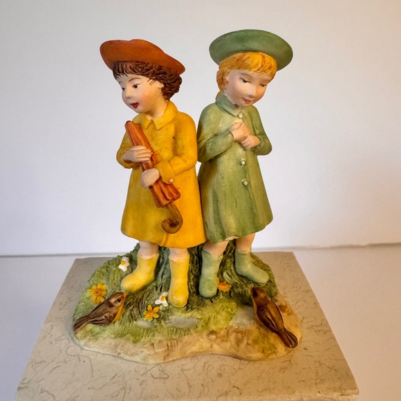 Vintage Hallmark Keepsake Ornament 1998 Special Friends World of Wishes - Picture 1 of 8